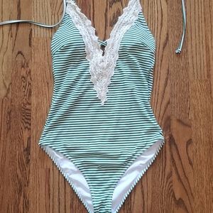 Cupshe stripe v-neck lace one piece swimsuit